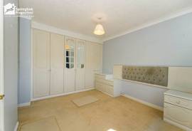 5 bedroom, Detached house for sale