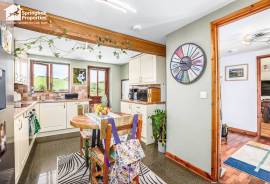 2 bedroom, Semi-detached house for sale