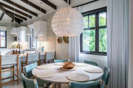 18 Calle La Ronda: Remodeled 4-Bedroom Home with Studio Apartment Just Steps from Playa Danta in Las Catalinas