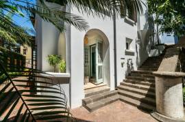 18 Calle La Ronda: Remodeled 4-Bedroom Home with Studio Apartment Just Steps from Playa Danta in Las Catalinas