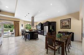 Casa La Salle, Catalina Cove 46: Luxury Estate with Guest House & Resort-Style Pool Near Playa Conchal