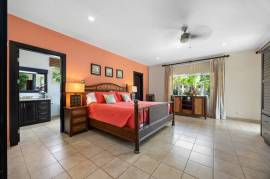 Casa La Salle, Catalina Cove 46: Luxury Estate with Guest House & Resort-Style Pool Near Playa Conchal