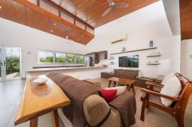 V-Sylvie Rancho Villa: Tropical Villa with Pool and Panoramic Views near Tamarindo