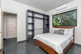 Casa Valle Escondido: Modern 3-Bedroom Home with Guest Studio and Pool Near Tamarindo