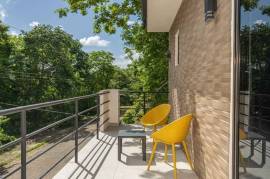 Casa Valle Escondido: Modern 3-Bedroom Home with Guest Studio and Pool Near Tamarindo