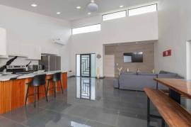 Casa Valle Escondido: Modern 3-Bedroom Home with Guest Studio and Pool Near Tamarindo
