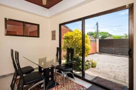 Casa Venturini: Charming Single-Family Home with Quality Finishes, Private Pool & Expansion Opportunity