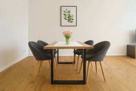 Ready to Move! Spacious 2-Room Altbau in Guntzelkiez Wilmersdorf
