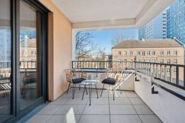 Rented with First Citiz: Bright furnished 3-room apartment with balcony close to Boxhagener Platz