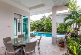 Red Mountain Waterside: 3 Bedroom Pool Villa