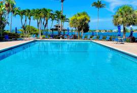 102 Half Moon Circle F2, Hypoluxo, FL 33462