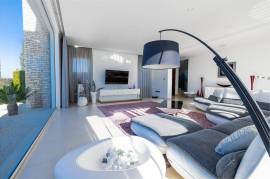 4 Bedroom Luxury Villa - St. George Area, Peyia