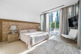 4 Bedroom Luxury Villa - St. George Area, Peyia