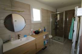 4 room, 88m2 House for sale in Lignan sur orb - 265 000 € *