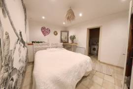 6 room, 160m2 Village house for sale in Castelnau de guers - 260 000 € *