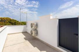 NEW BUILD SEMI-DETACHED VILLAS IN SUCINA