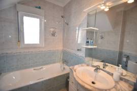 STUNNING 5 BEDROOM HOME WITH POOL, SUMMER KITCHEN AND GARAGE