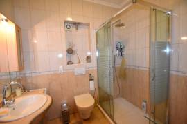 STUNNING 5 BEDROOM HOME WITH POOL, SUMMER KITCHEN AND GARAGE