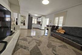 WONDERFUL VILLA WITH SWIMMING POOL AND GUEST ANNEX