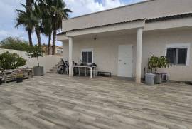 WONDERFUL VILLA WITH SWIMMING POOL AND GUEST ANNEX