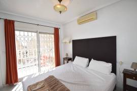 LOVELY 2/3 BEDROOM VILLA IN CIUDAD QUESADA WITH LAKE AND SEA VIEWS