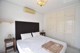 LOVELY 2/3 BEDROOM VILLA IN CIUDAD QUESADA WITH LAKE AND SEA VIEWS
