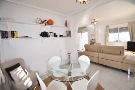 LOVELY 2/3 BEDROOM VILLA IN CIUDAD QUESADA WITH LAKE AND SEA VIEWS