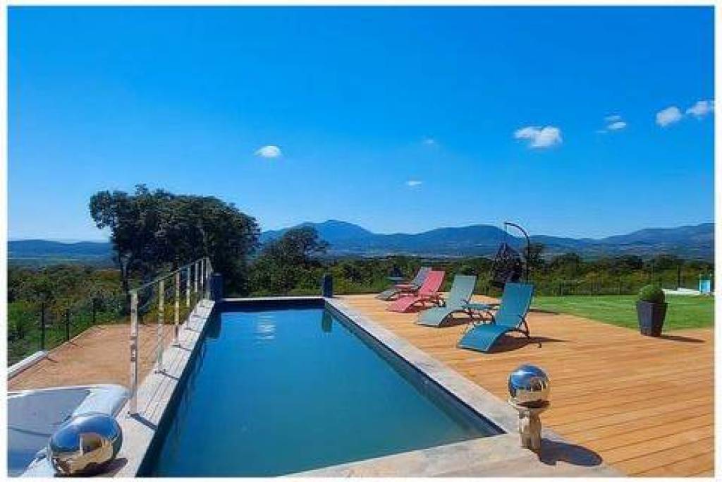 Villa de 2022 avec piscine, sauna-hammam, 4 ch.