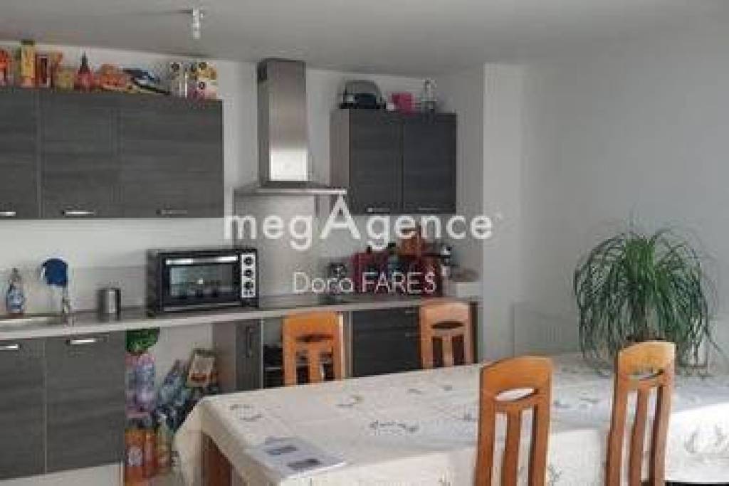 Appartement T3 sur la commune de Massy**