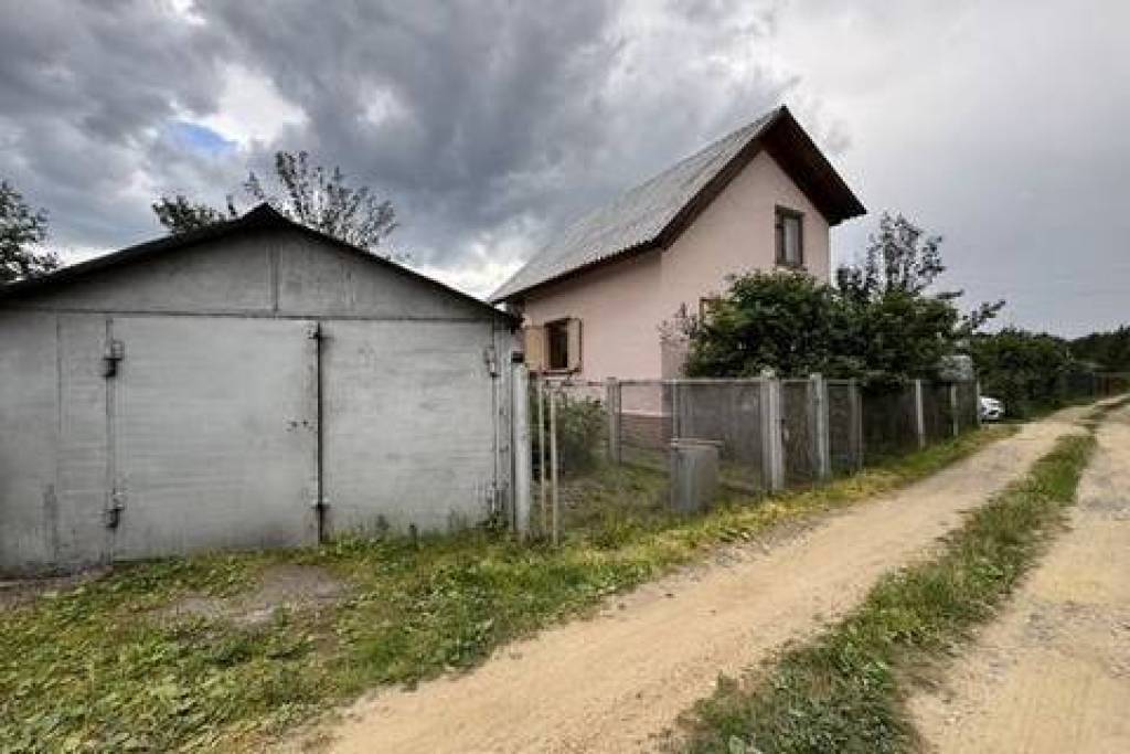 Продам дом с земельным участком с СНТ Мечта, рядом с д. Шиши, Белоярского района.