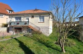 Detached House For Sale In Ruffec with Basement and Fenced Garden