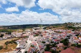 Completely refurbished 2 bedroom villa in the center of Budens - Vila do Bispo