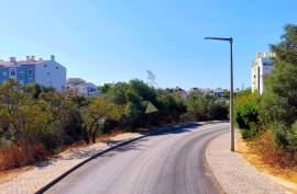 Land with 4,800m2 Rustic and Urban with Construction Feasibility of 29 Apartments in Portimão