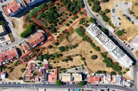 Land with 4,800m2 Rustic and Urban with Construction Feasibility of 29 Apartments in Portimão
