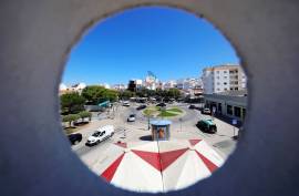 Fully Refurbished 3 Bedroom Apartment in the Riverside Zone in Portimão
