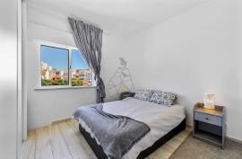 Fully Refurbished 3 Bedroom Apartment in the Riverside Zone in Portimão