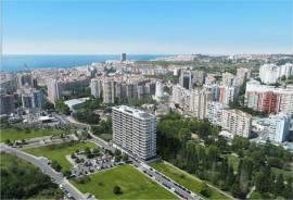 New construction development, located in the center of Miraflores, overlooking the Miraflores Garden, Tagus River and Monsanto Park