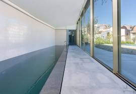 T1 apartment like a home, inserted in a luxury condominium in Graça, with swimming pools and saunas