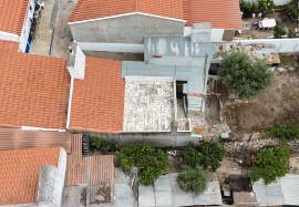 House located in São Romão/Ciladas, Vila Viçosa with a gross private area of 98m2