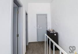 House located in Rio de Moinhos, Borba. With a gross private area of 135.26m2