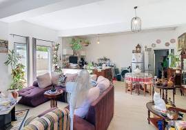 House located in Rio de Moinhos, Borba. With a gross private area of 135.26m2