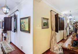5 bedroom farm with pool 56 kms from Comporta