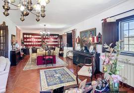 5 bedroom farm with pool 56 kms from Comporta