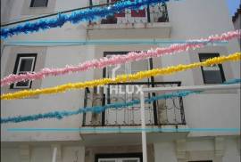 Apartment - View, light and sun, Alfama at its best!