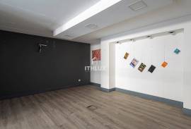 Office, retail or service space | 296 m2 | Carnaxide