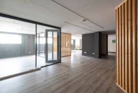 Office, retail or service space | 296 m2 | Carnaxide