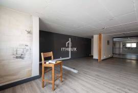 Office, retail or service space | 296 m2 | Carnaxide