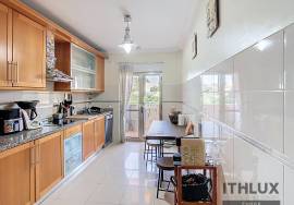 Excellent 3 bedroom apartment in a very quiet area