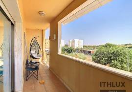 Excellent 3 bedroom apartment in a very quiet area