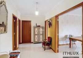 Excellent 3 bedroom apartment in a very quiet area
